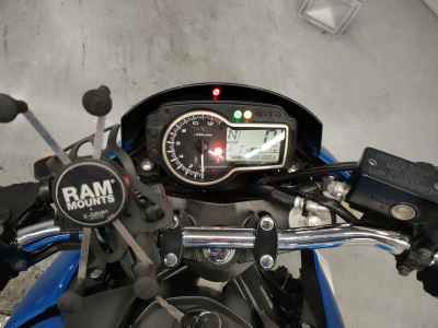 Suzuki GSR750 2013