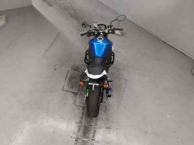 Suzuki GSR750 2013