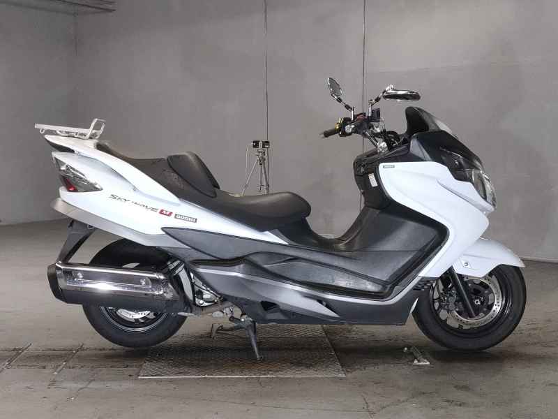 Suzuki Skywave 250M