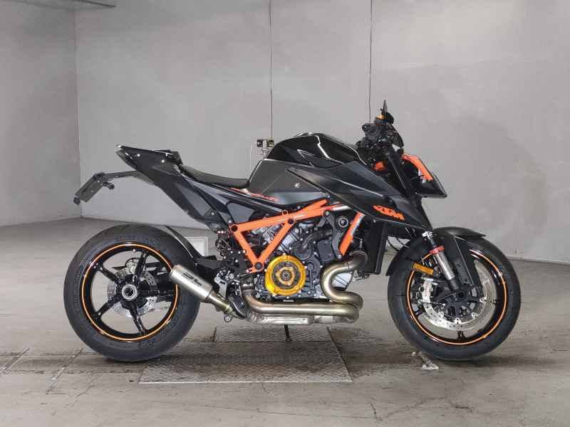 KTM 1290 Super Duke R 2020