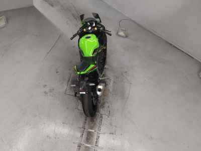 Kawasaki Ninja ZX-4RR 2024