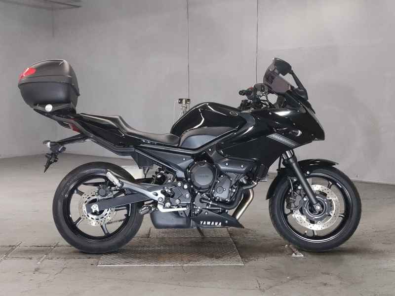 Yamaha XJ6 Diversion S 2011