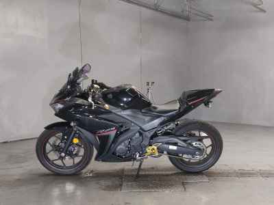 Yamaha YZF-R25