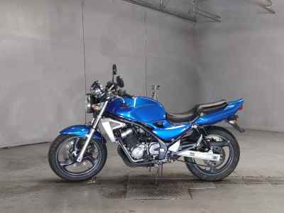Kawasaki Balius ZR250