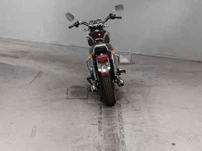 Kawasaki W650 2005