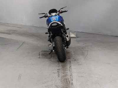 Suzuki GSR750