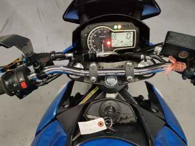 Suzuki GSR750
