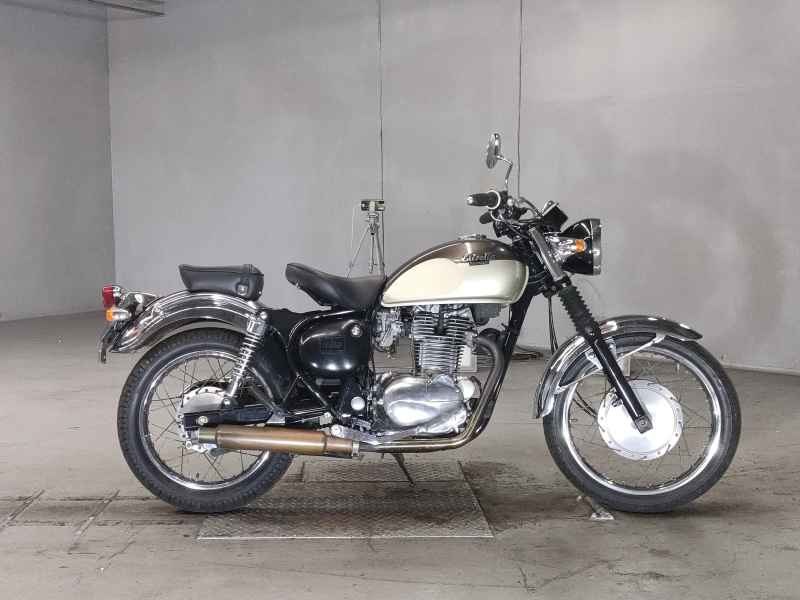 Kawasaki Estrella Custom