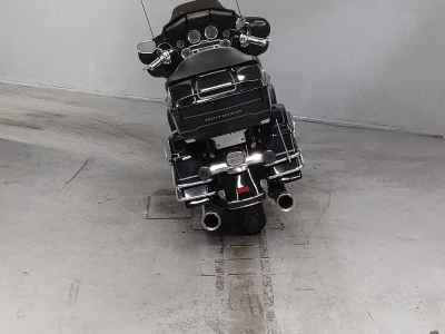 Harley-Davidson Electra Glide FLHTCU1690 2013