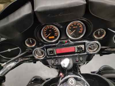 Harley-Davidson Electra Glide FLHTCU1690 2013