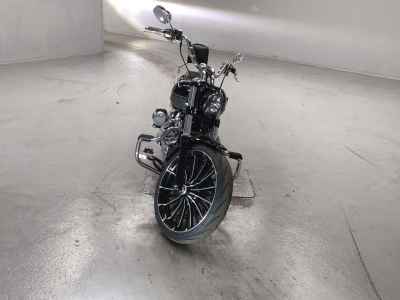 Harley-Davidson Breakout FXBR1920 2023