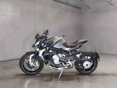 MV Agusta Brutale 800 Dragster 2015