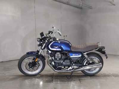 Moto Guzzi V7 III Special 2022