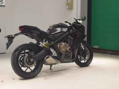 Honda CB650R 2019