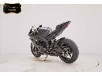 Yamaha YZF-R6 2022