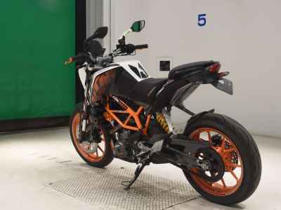 KTM 390 Duke 2016