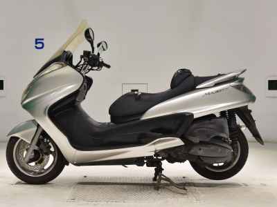 Yamaha Majesty 250