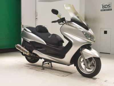 Yamaha Majesty 250