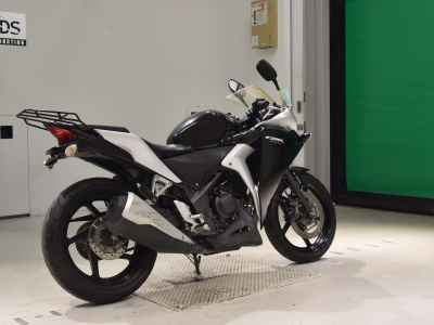 Honda CBR250R 2011