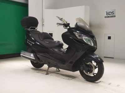 Suzuki Skywave 250S
