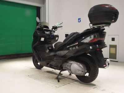 Suzuki Skywave 250S