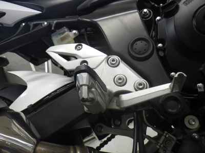 Suzuki GSR750 2015