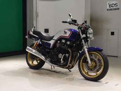 Honda CB750 2009