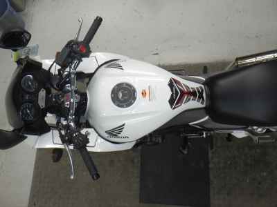 Honda CB400 Super Boldor 2011