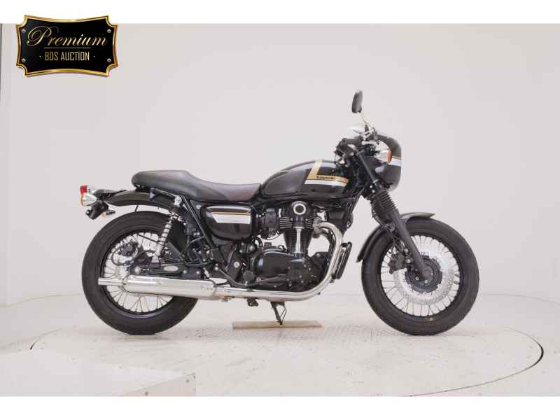 Kawasaki W800 2022