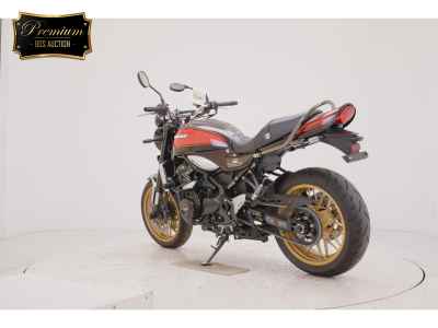 Kawasaki Z900RS 2022