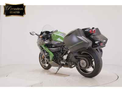 Kawasaki Ninja H2 SX SE+ 2022