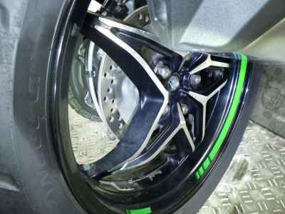 Kawasaki Ninja H2 SX 2020