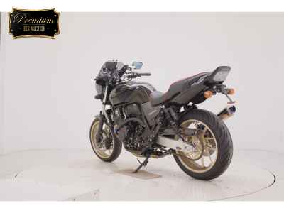 Honda CB400SF 2019