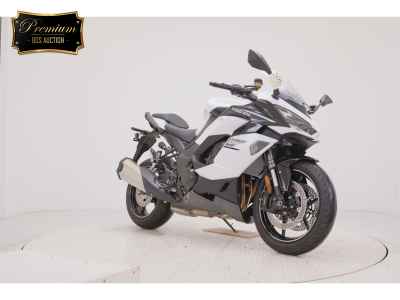 Kawasaki Ninja 1100SX 2025
