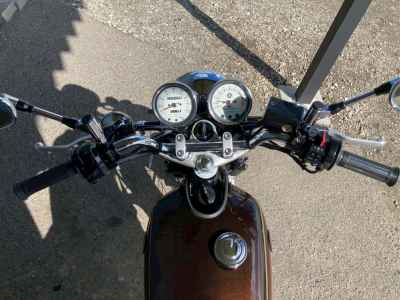 Yamaha SR400 2019