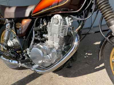 Yamaha SR400 2019