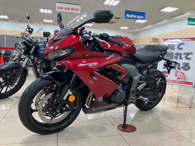 Triumph Daytona 660 2024