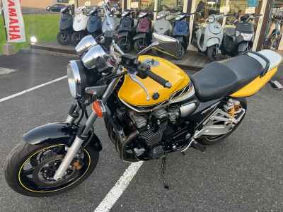 Yamaha XJR1300 2006
