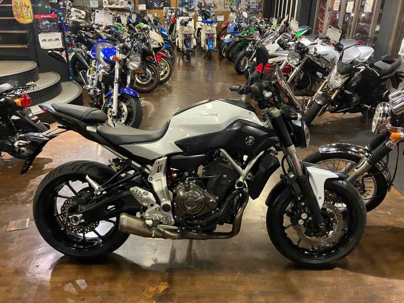 Yamaha MT-07 2015