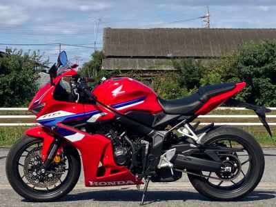 Honda CBR650R E-Clutch 2024