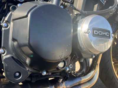 Kawasaki Z900RS 2022