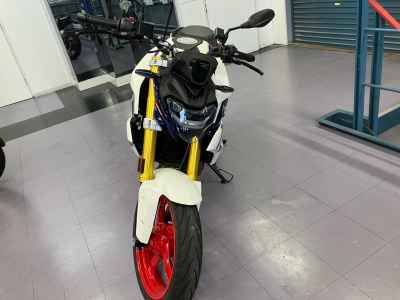 BMW G310R 2023