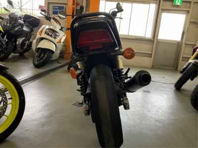 Kawasaki ZRX400 2005