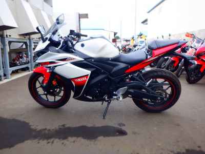 Yamaha YZF-R3 2016