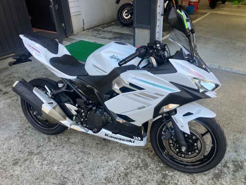 Kawasaki Ninja 400 2022