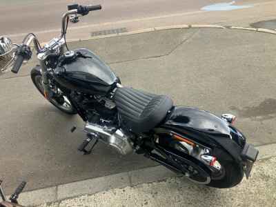 Harley-Davidson FXST 2023
