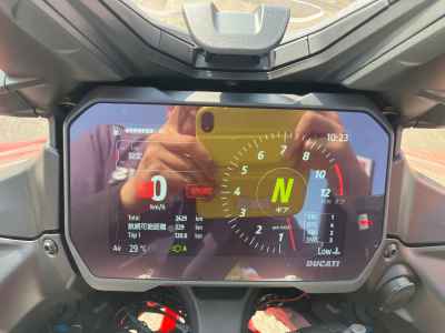 Ducati Multistrada V4 2025