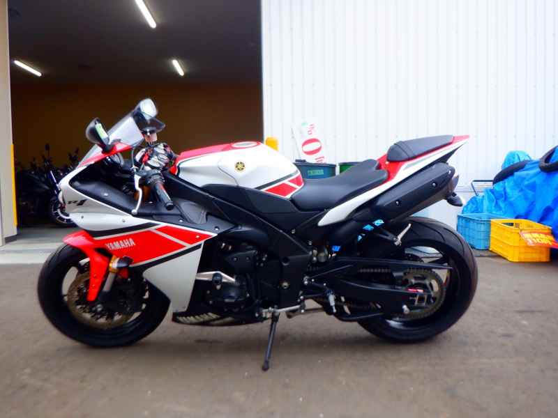 Yamaha YZF-R1 2012