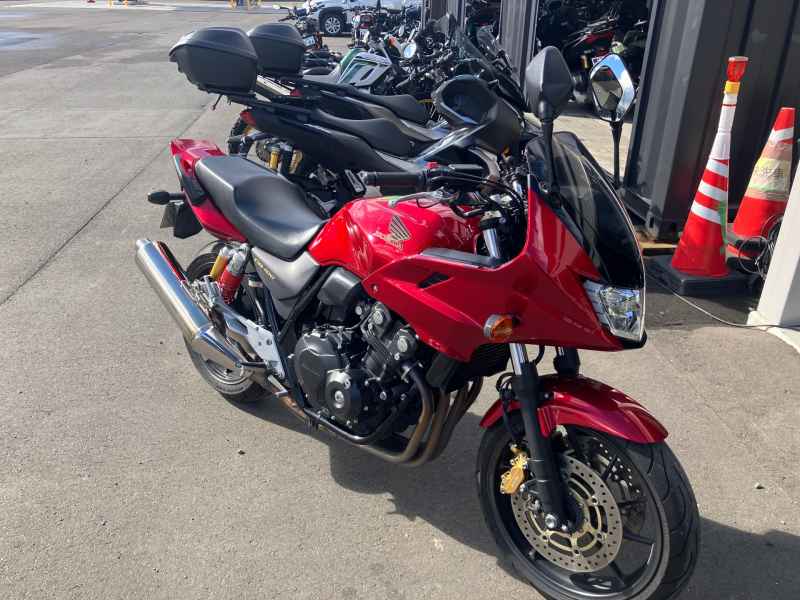 Honda CB400SFV 2017