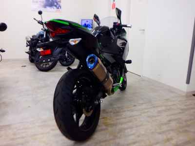 Kawasaki Ninja 400 2025